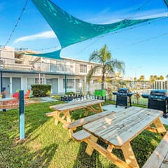 Hawksbill 105 | Beach & Pool Studio | Walkable