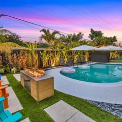 2 Homes | Sleeps 16 | Heated Pool, Hot Tub & Golf