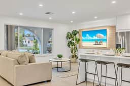 2 Homes | Sleeps 16 | Heated Pool, Hot Tub & Golf - Image 2