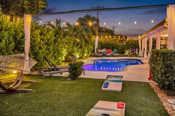 2 Luxury Homes | 6BR | Heated Pool | 15 Min to FLL - Image 4