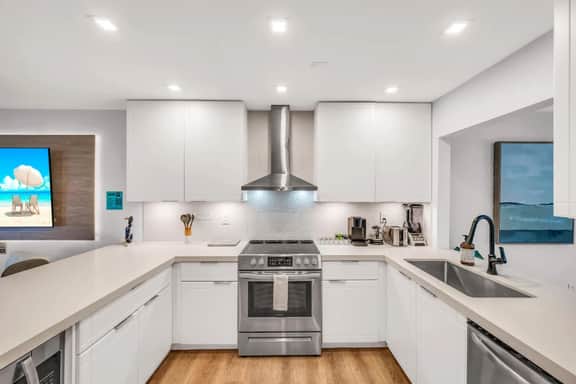 2 Luxury Homes | 6BR | Heated Pool | 15 Min to FLL - Image 5
