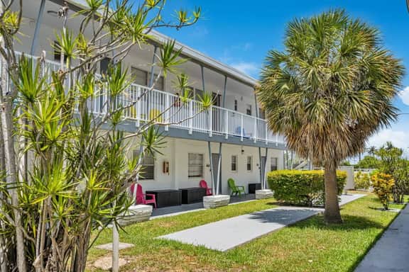 Kemp's Ridley 6 - Oceanfront Studio - Heated Pool - Image 5